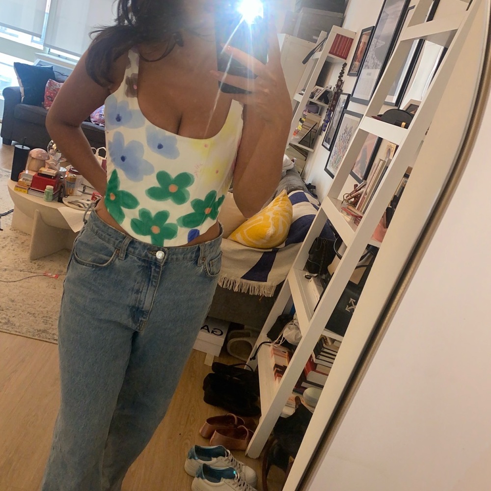 With Jean Cindy corset flower top. Worn once.